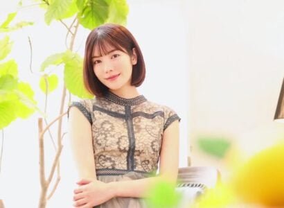 O retorno extremamente sexy de Karen Kaede