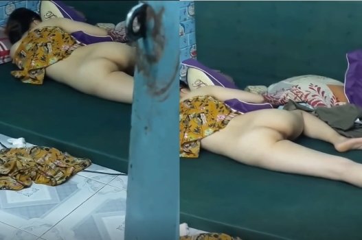 Esfaqueando o pau no motel para revisar, então a estudante foi conectada
